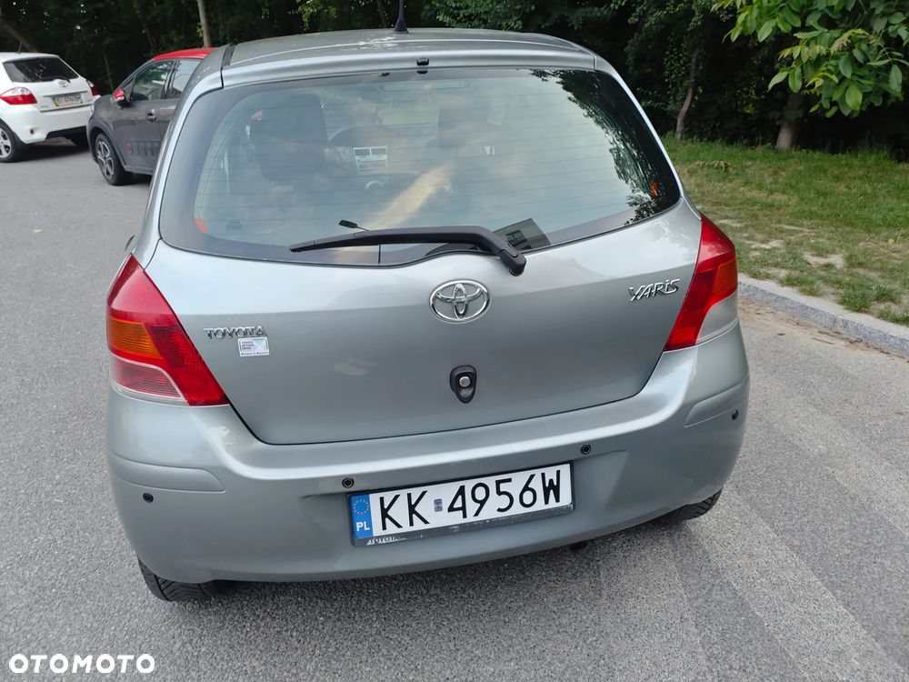 Toyota Yaris 1.33 Sol - 5