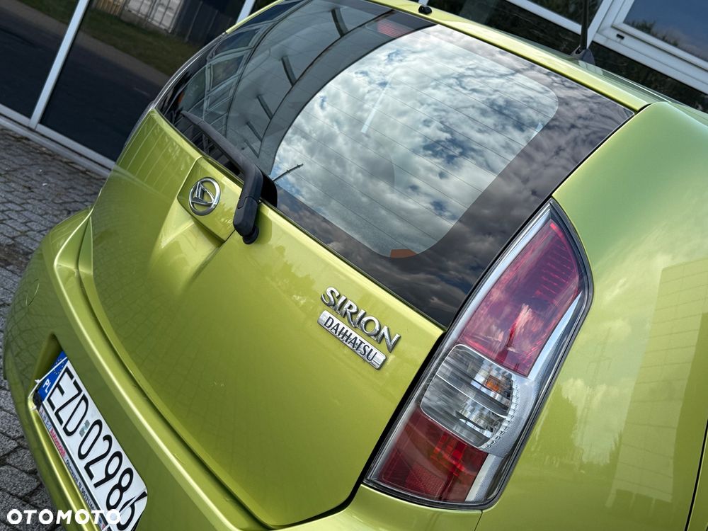 Daihatsu Sirion 1.0 - 18