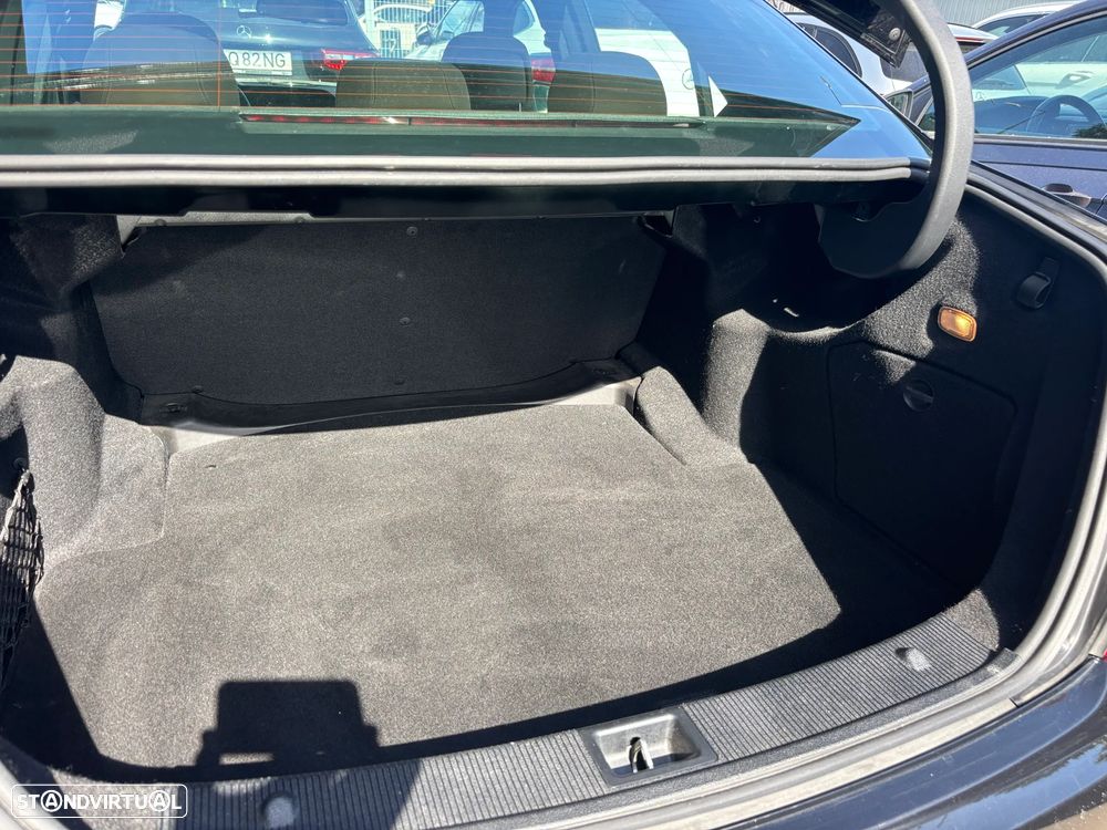 Mercedes-Benz C 220 CDI Avantgarde BlueEfficiency Aut. - 9