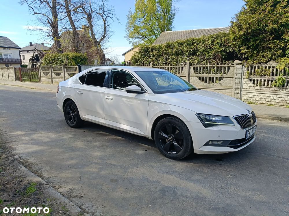 Skoda Superb - 2