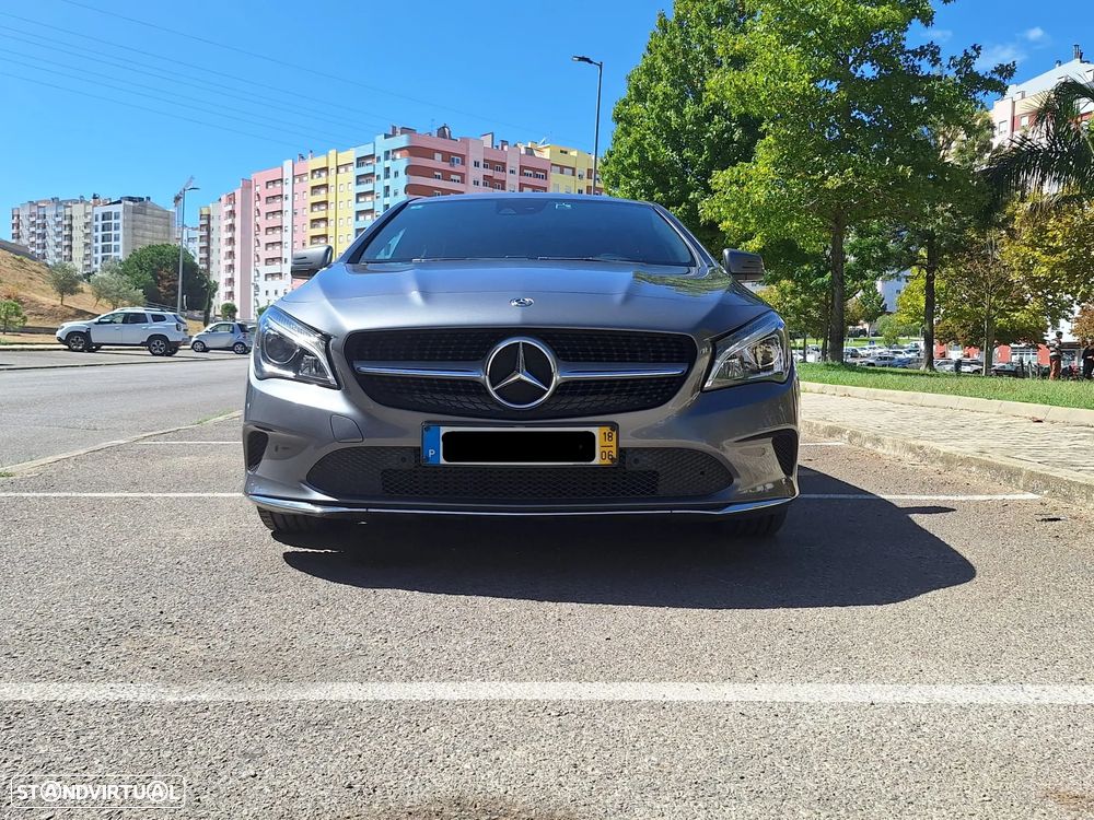 Mercedes-Benz CLA 200 d Shooting Brake Urban - 2