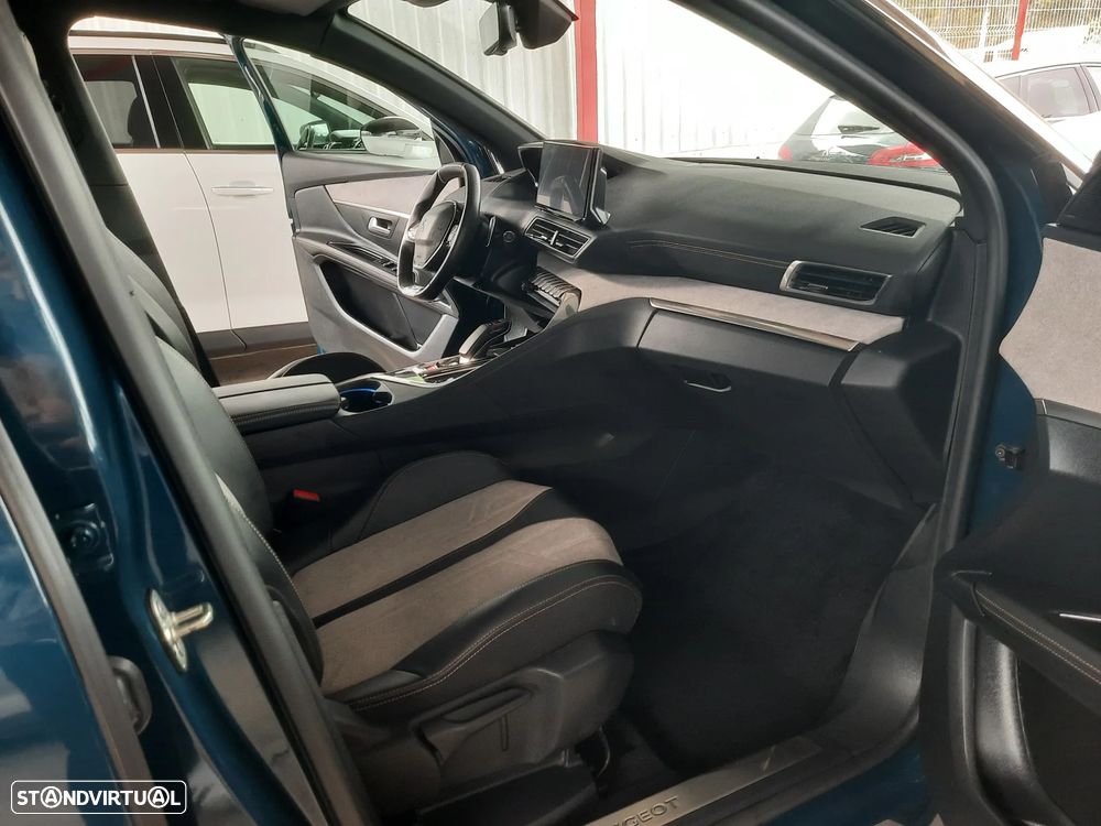 Peugeot 3008 1.6 Hybrid GT Pack e-EAT8 - 25