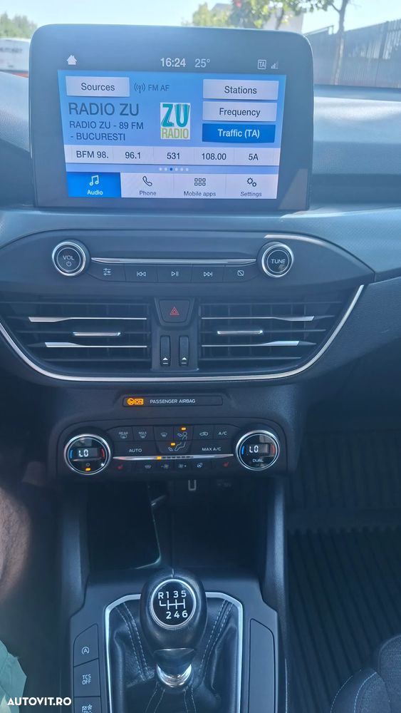 Ford Focus 1.5 TDCi Titanium - 13