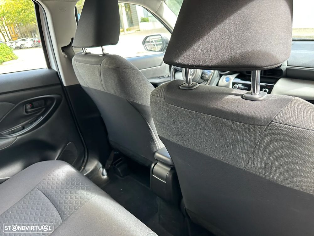 Toyota Yaris Cross 1.5 HDF Luxury - 21