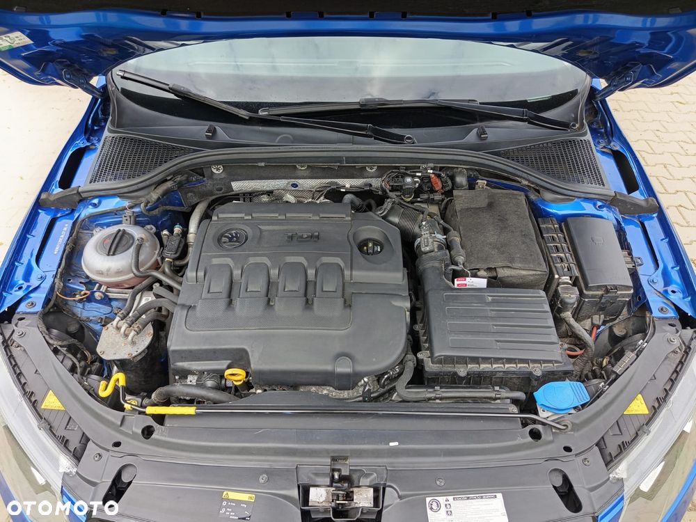 Skoda Octavia 1.6 TDI (Green tec) Style - 13