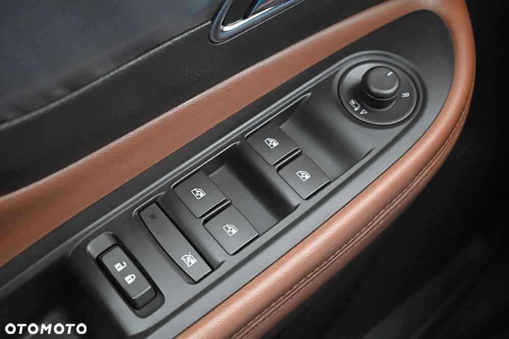 Opel Mokka 1.4 T Cosmo S&S - 34