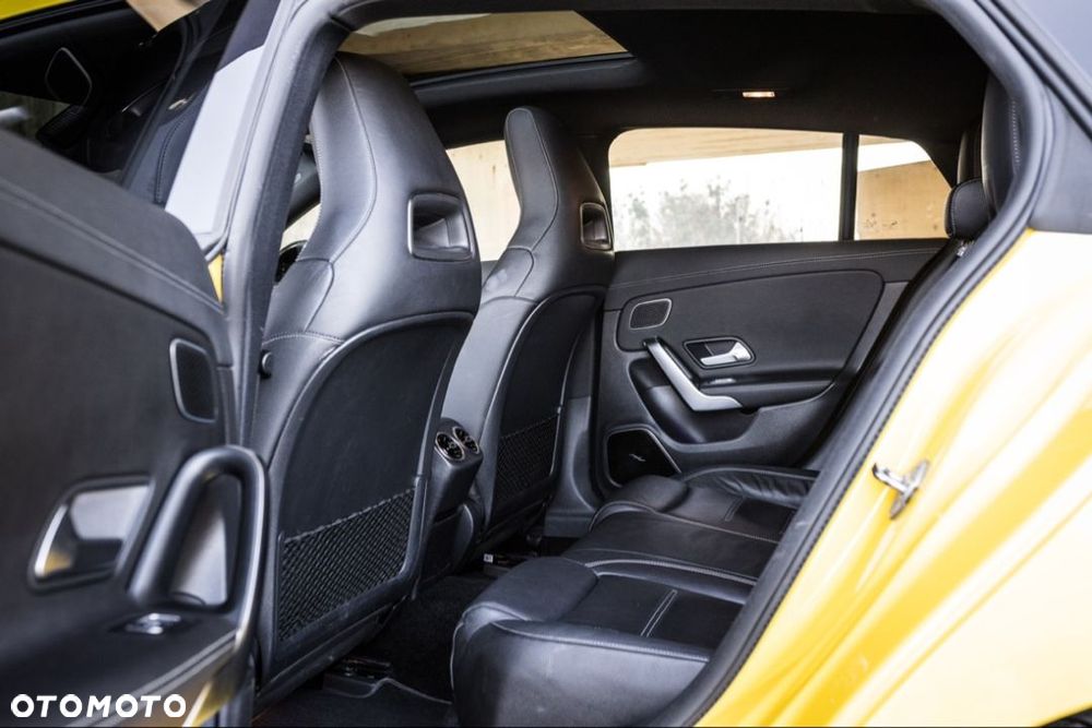 Mercedes-Benz CLA 200 AMG Line 7G-DCT - 15