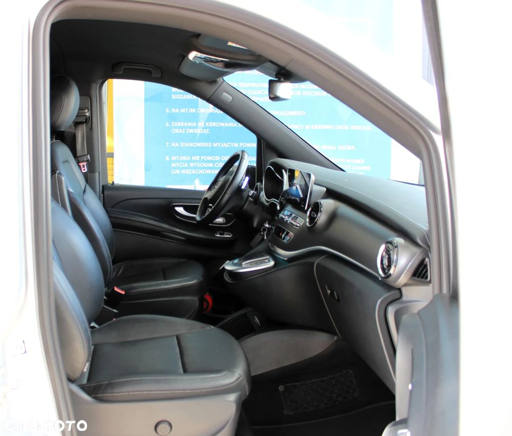 Mercedes-Benz Klasa V 300 d Avantgarde 9G-Tronic (d³ugi) - 11
