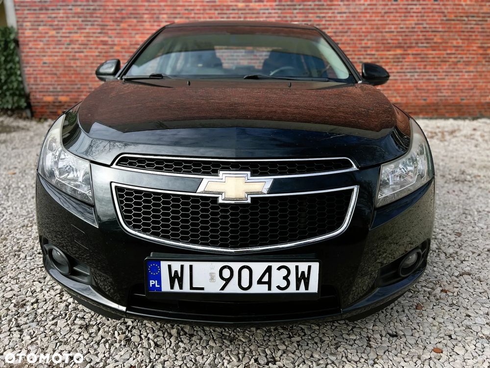 Chevrolet Cruze - 35