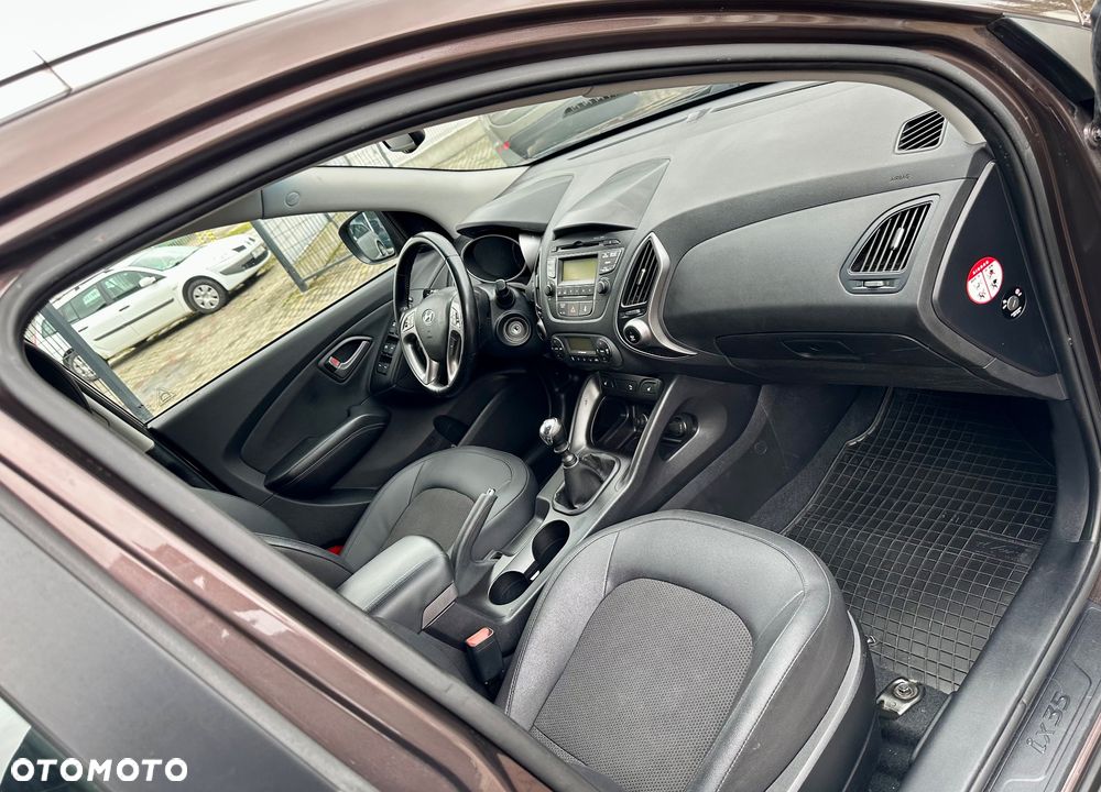 Hyundai ix35 2.0 CRDi 4WD Premium - 14
