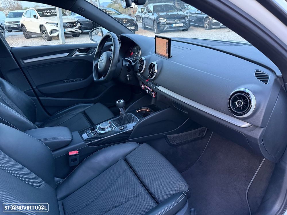 Audi A3 Sportback 1.6 TDI S-line - 11