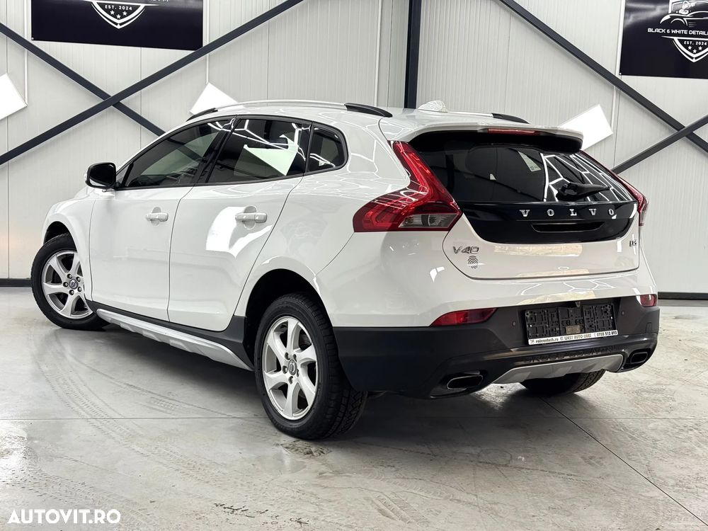 Volvo V40 D3 Geartronic Momentum - 13