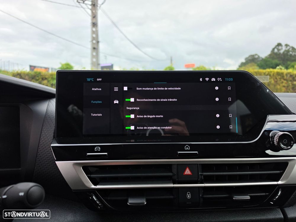 Citroën C4 1.2 PureTech Shine EAT8 - 26
