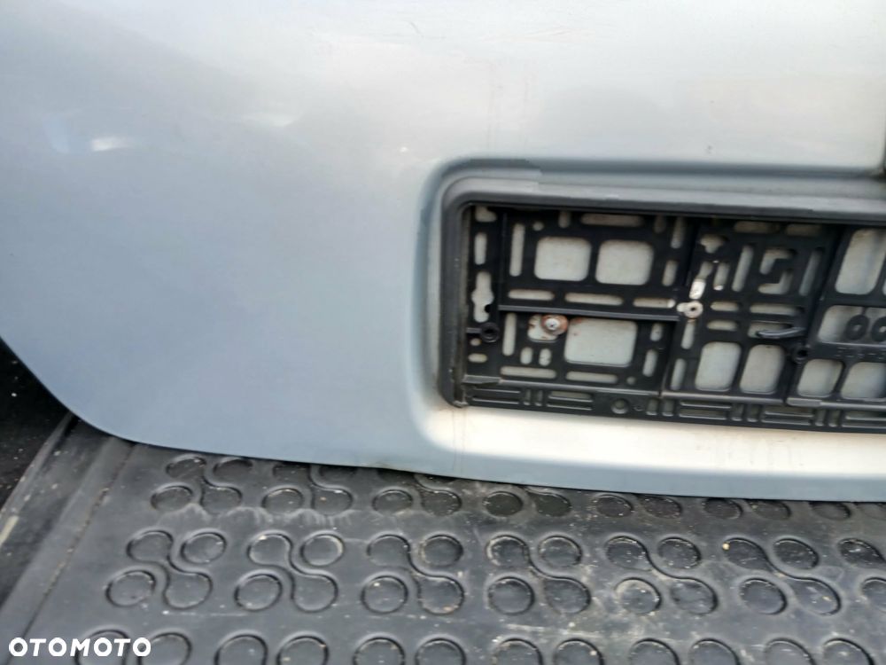 Renault Clio II klapa bagażnika - 2