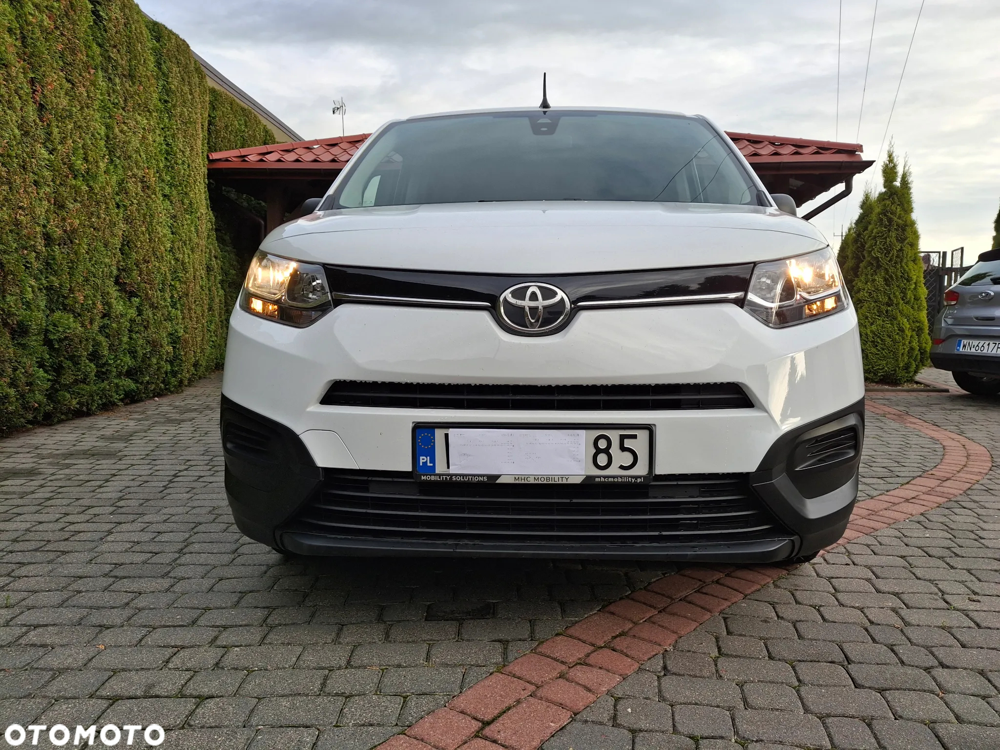 Toyota Proace City Verso 1.5 D-4D Business - 4