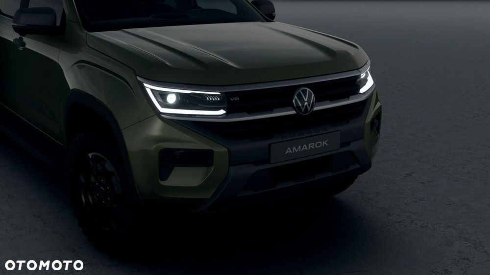 Volkswagen Amarok - 12