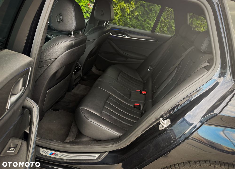 BMW Seria 5 520d xDrive mHEV M Sport sport - 28