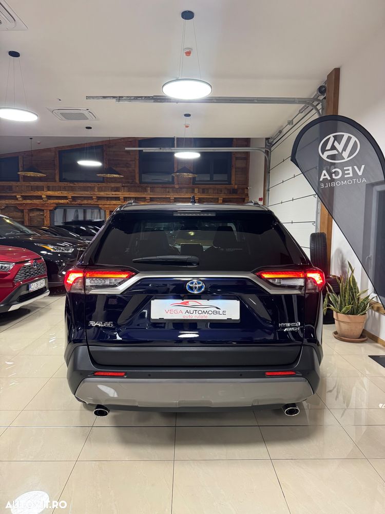 Toyota RAV4 2.5 4x4 Team Deutschland - 37