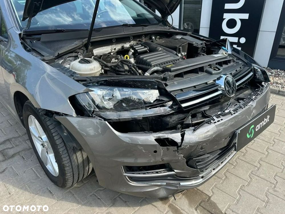 Volkswagen Golf - 14