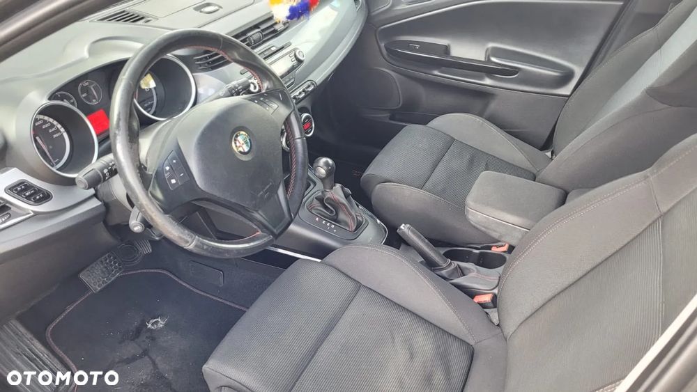 Alfa Romeo Giulietta 1.4 TB MultiAir Distinctive TCT - 10