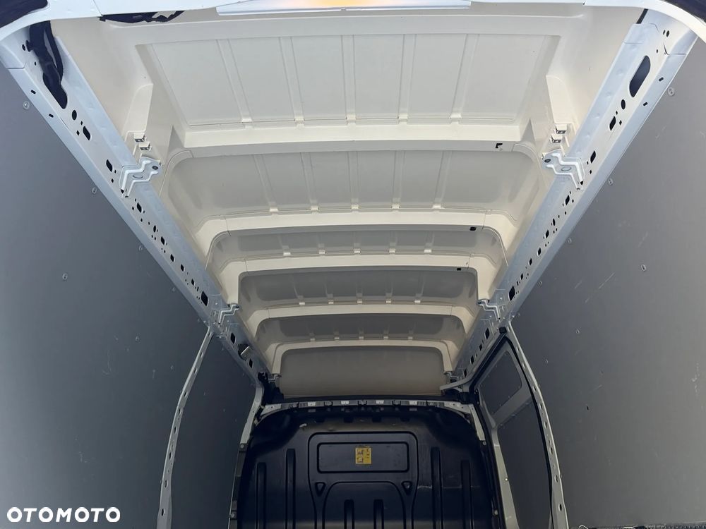 Renault Master L3H3 Bogata wersja wyposażenia / Serwisowanyy tylko w Aso Renault / Stan jak nowego! / Bezwypadkowy / 1 Właściciel / FV23% - 16