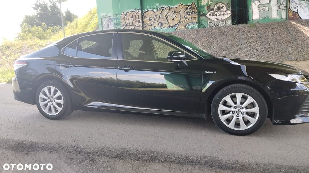 Toyota Camry 2.5 Hybrid Comfort CVT - 11