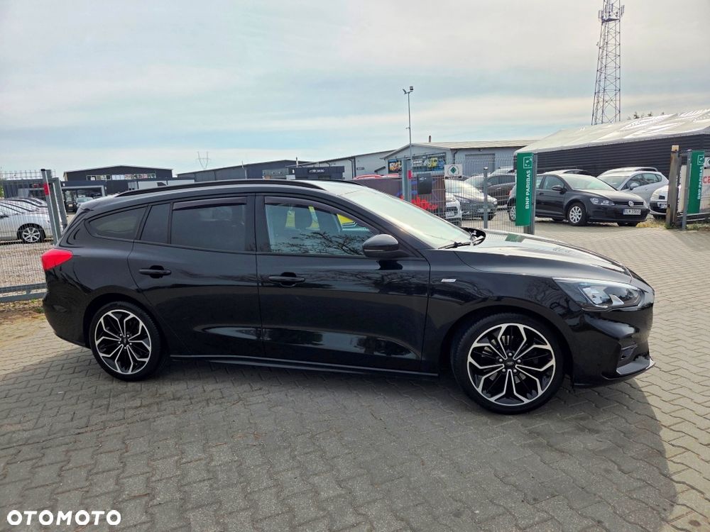 Ford Focus 2020 photo 5