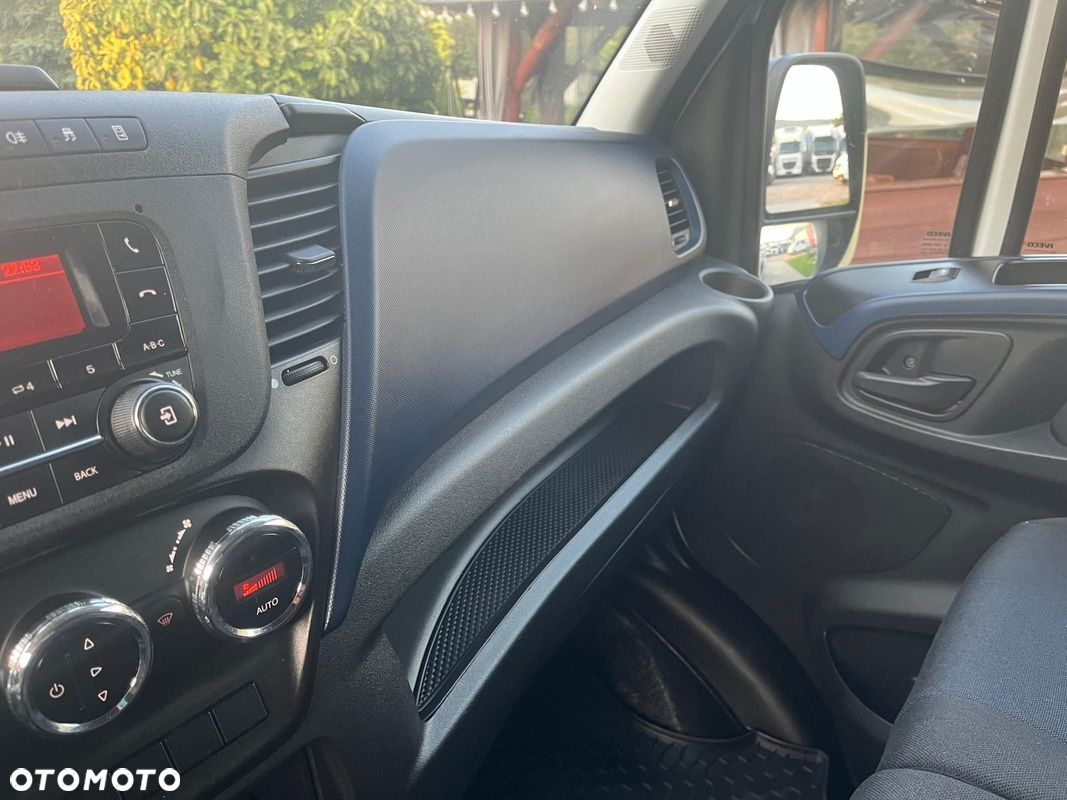 Iveco DAILY - 9