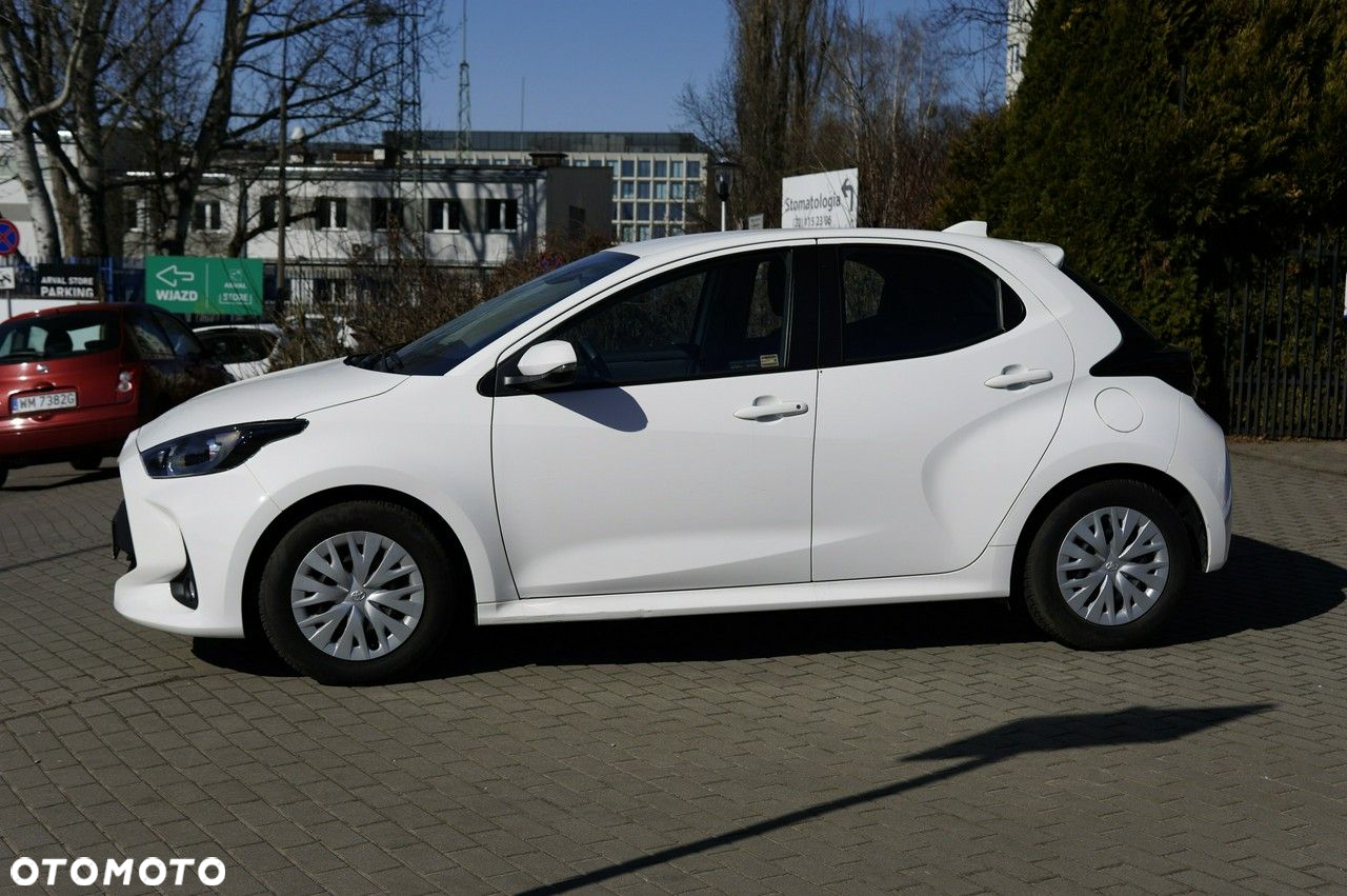 Toyota Yaris - 4
