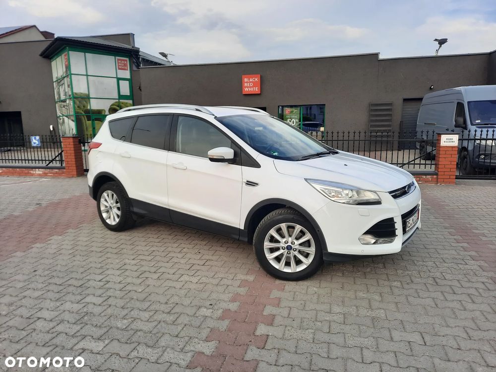 Ford Kuga 2.0 TDCi 2x4 SYNC - 6