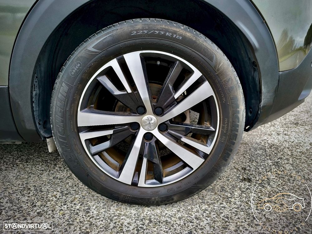 Peugeot 3008 PureTech 130 Stop & Start EAT6 Allure - 11