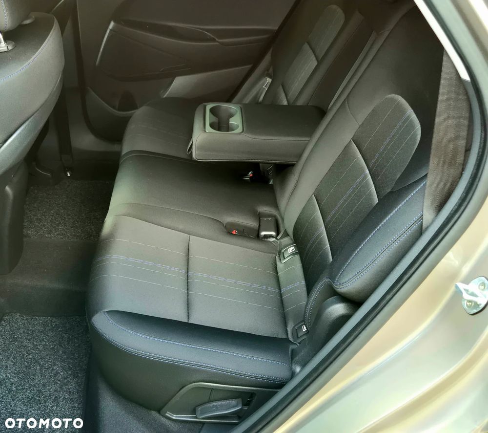 Hyundai Tucson 1.6 T-GDI Comfort 2WD - 24