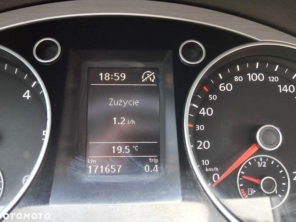 Volkswagen Passat CC 2.0 TDI BlueMotion Technology - 23