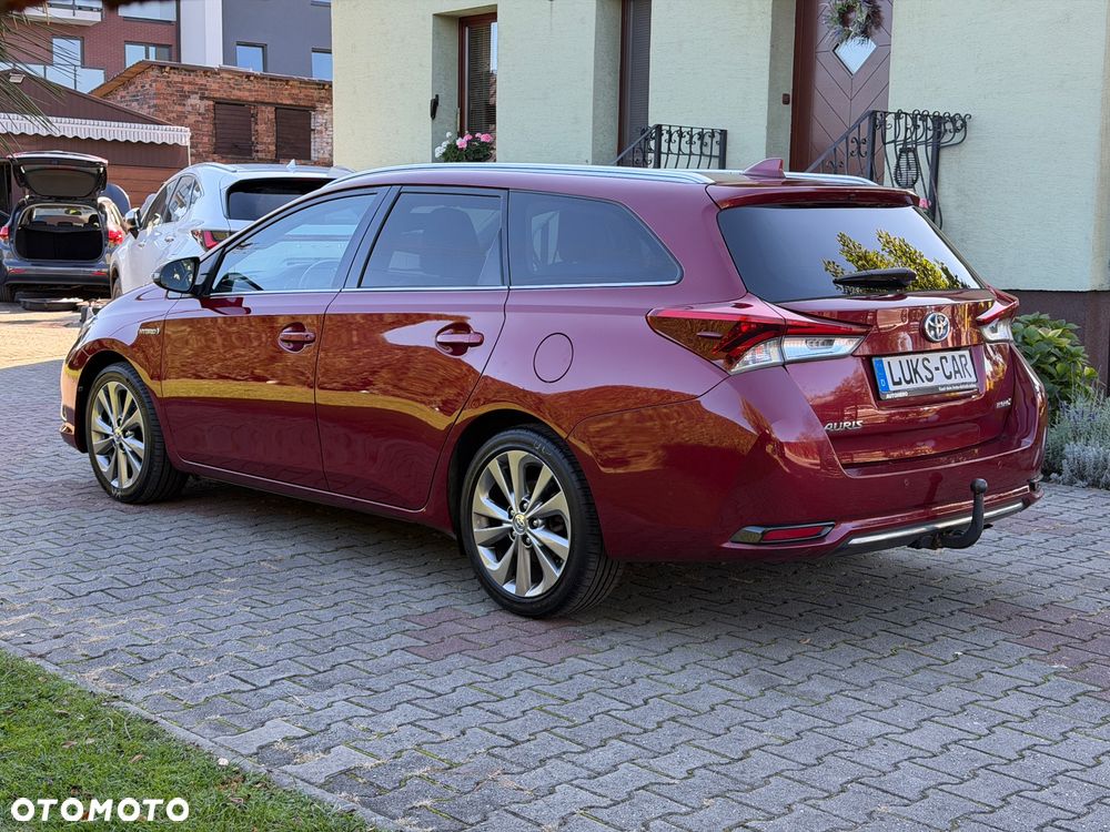 Toyota Auris 2017 photo 4