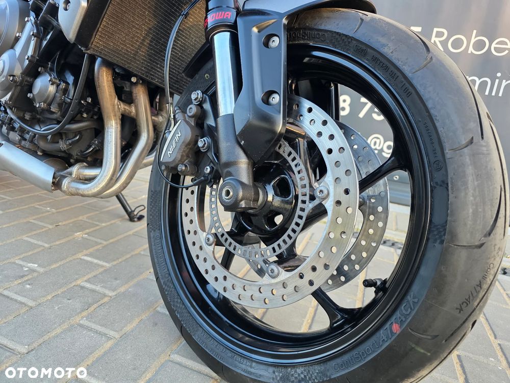 Triumph Trident - 28