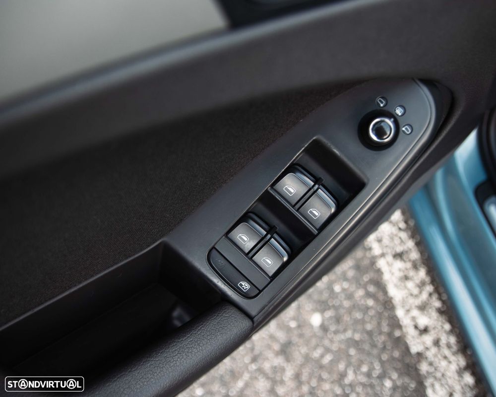 Audi A4 Avant 2.0 TDI - 18