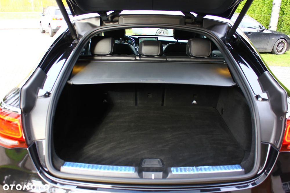 Mercedes-Benz GLC 400 d 4Matic 9G-TRONIC AMG Line - 35