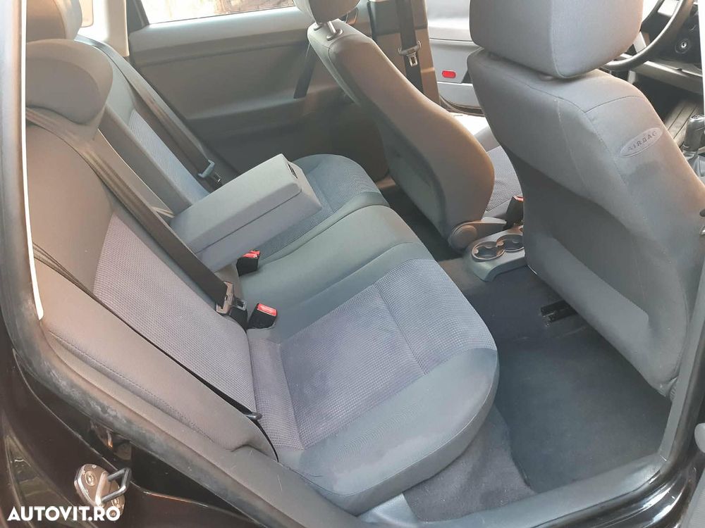 Volkswagen Polo 1.2 Attractive - 6