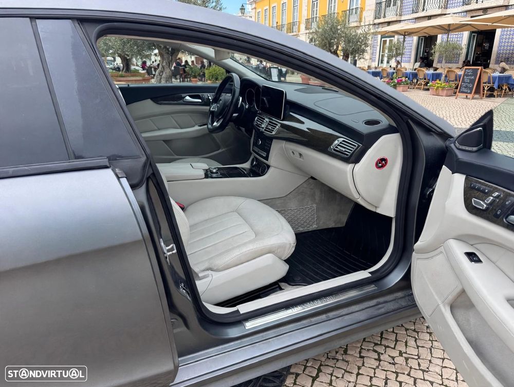 Mercedes-Benz CLS 350 BlueTEC Shooting Brake 4-Matic - 4