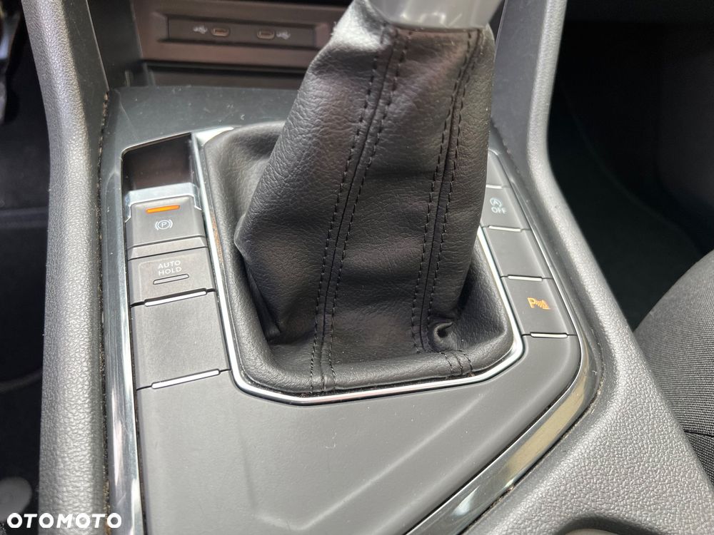 Volkswagen Tiguan 2.0 TDI SCR Life - 24