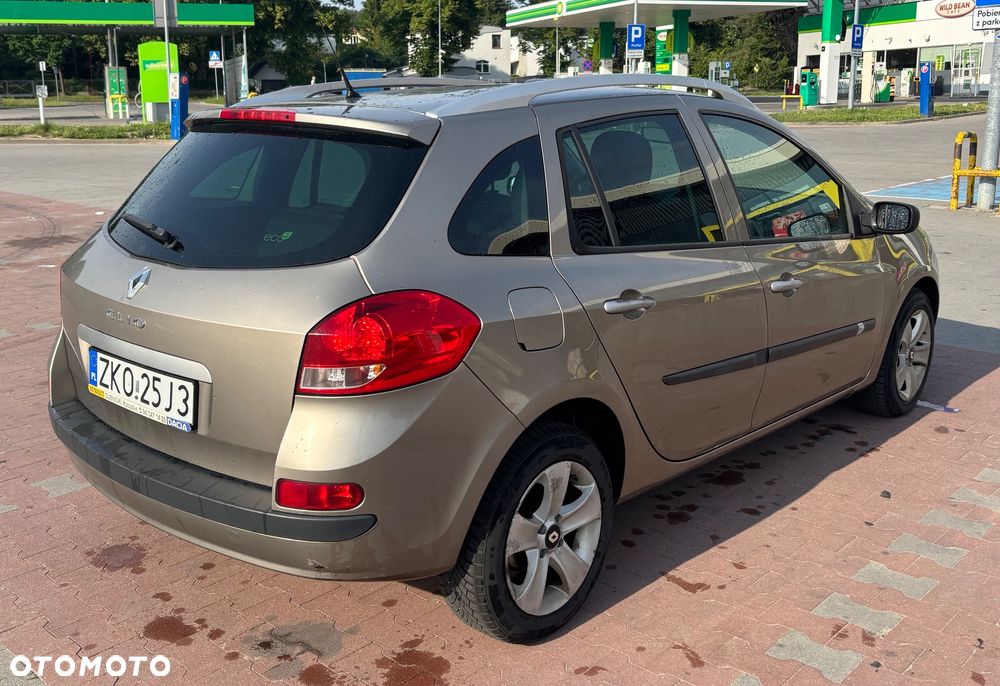 Renault Clio 1.5 dCi Authentique - 4
