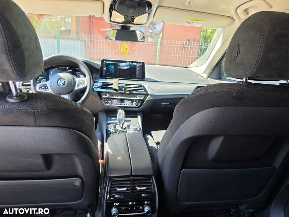 BMW Seria 5 530e xDrive AT PHEV - 12