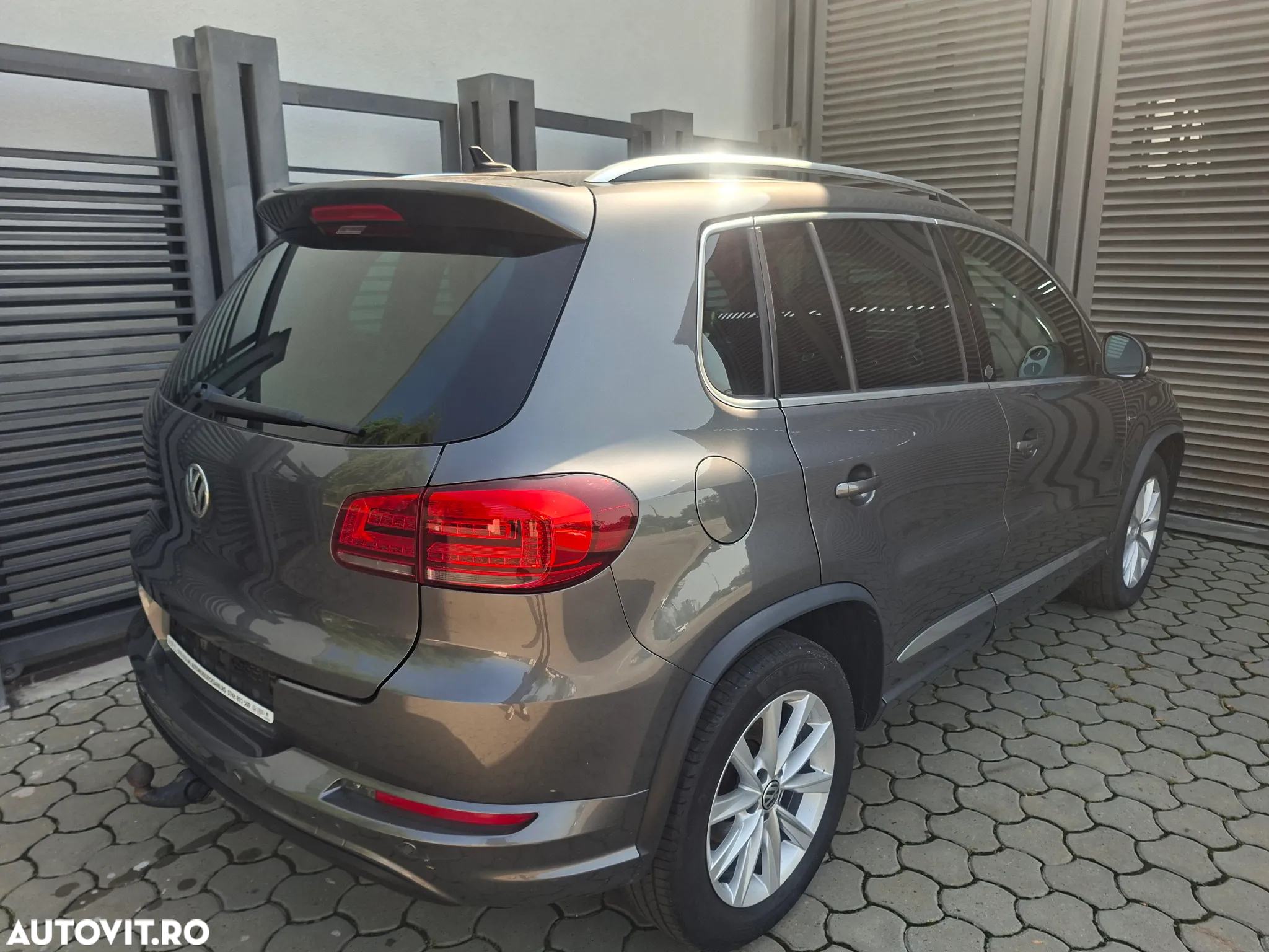 Volkswagen Tiguan 2.0 TDI DPF 4Motion BlueMotion Technology DSG CityScape - 25