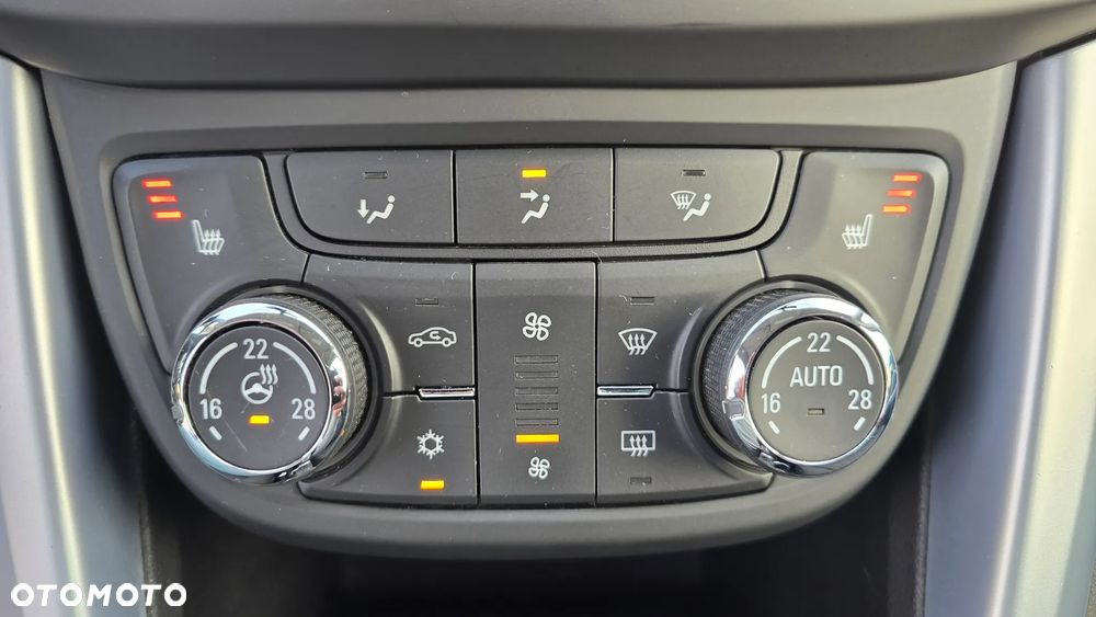 Opel Zafira Tourer 1.4 Turbo Active - 19