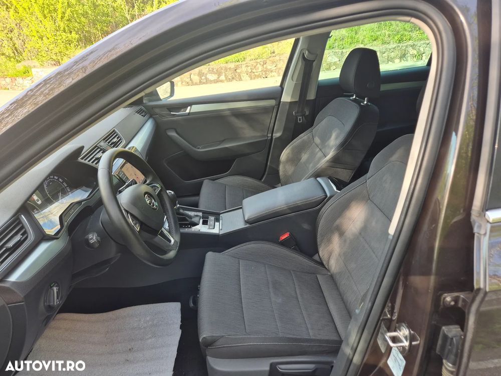 Skoda Superb 1.6 TDI DSG Style - 8