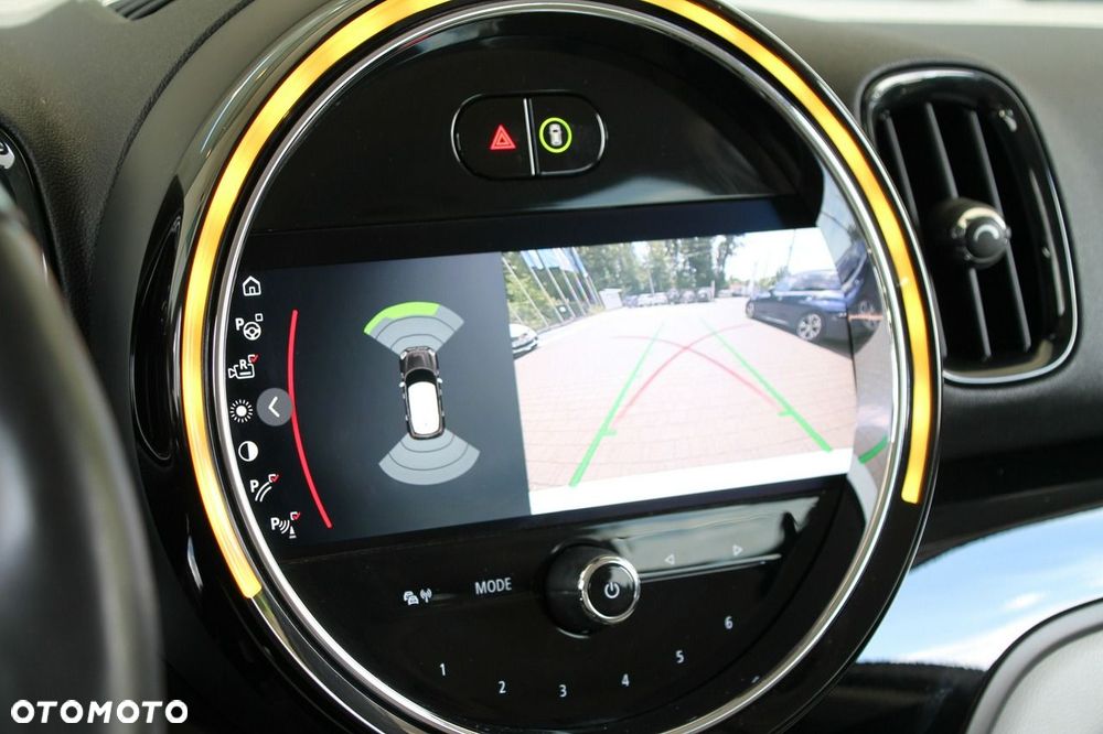 MINI Countryman - 25