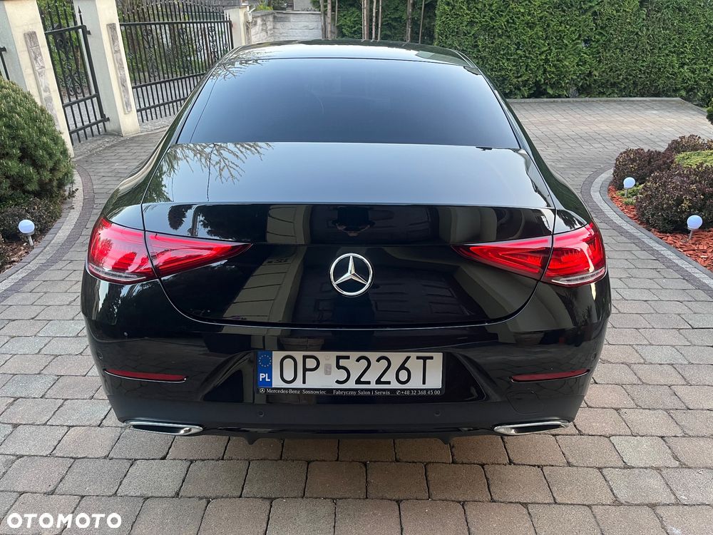 Mercedes-Benz CLS 300 d 4-Matic AMG - 11