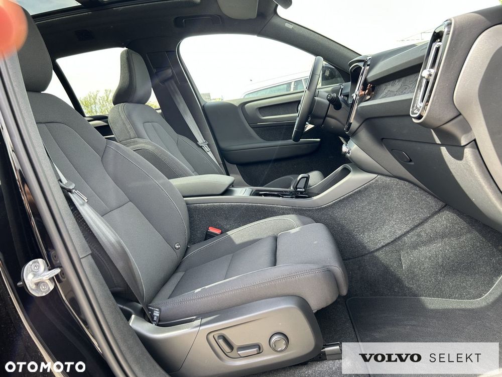 Volvo XC 40 - 27