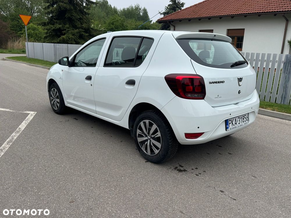 Dacia Sandero - 2