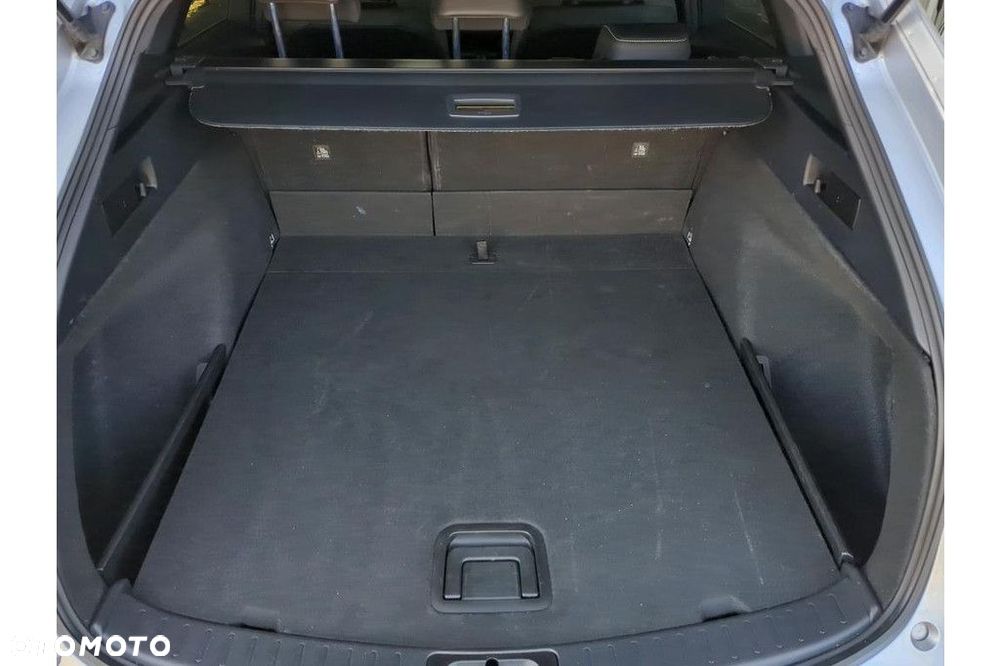 Toyota Corolla - 8